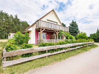 Ferienhaus am Wald - Ferienwohnungen in Paske / Usedom